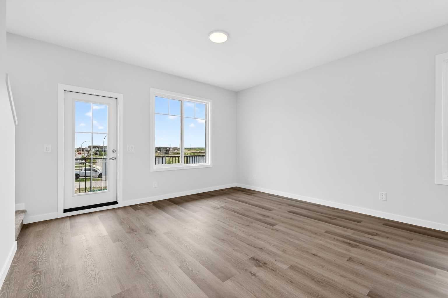 6 Hotchkiss Parade SE
