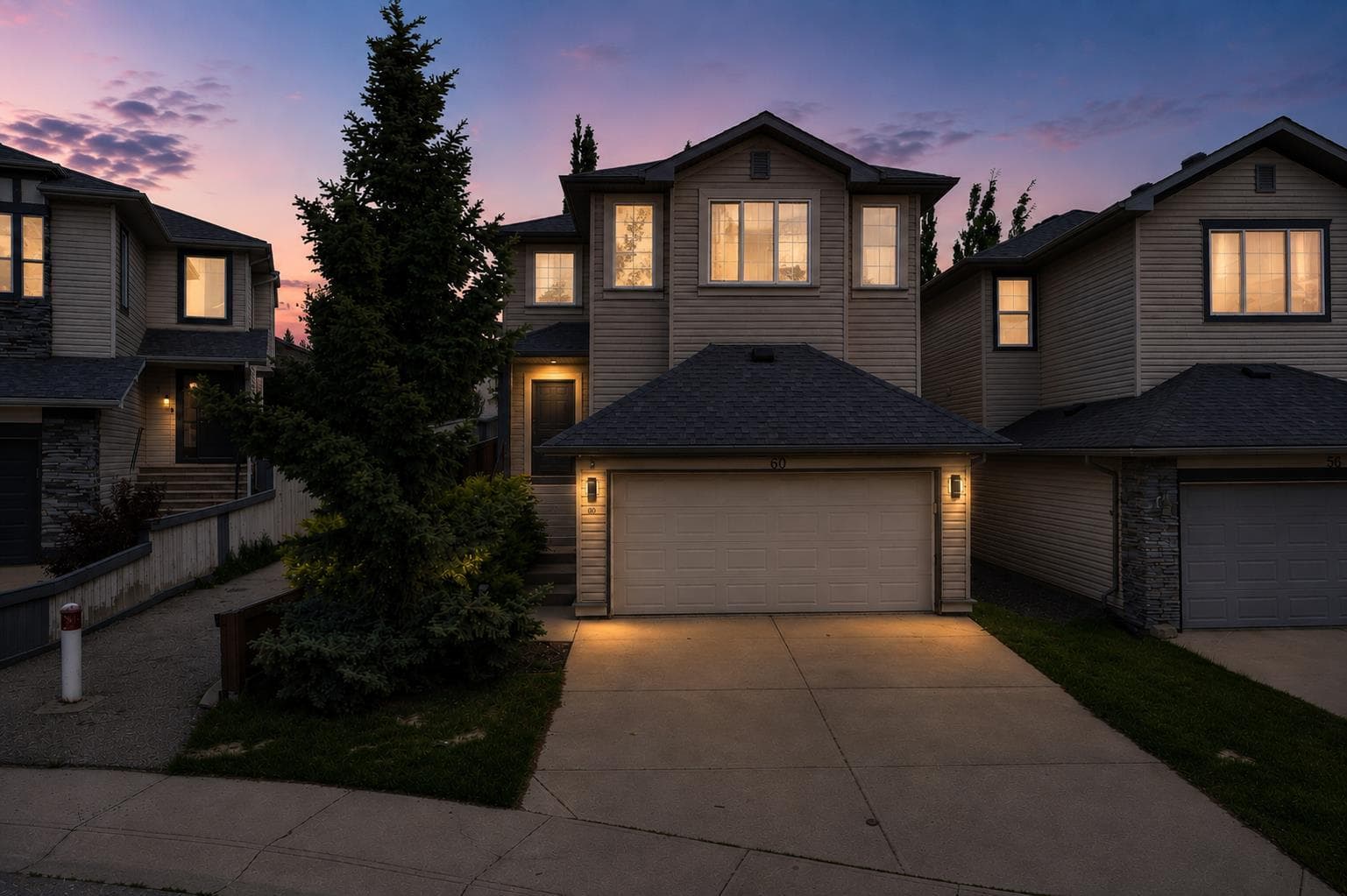 60 Tuscany Ridge Crescent NW