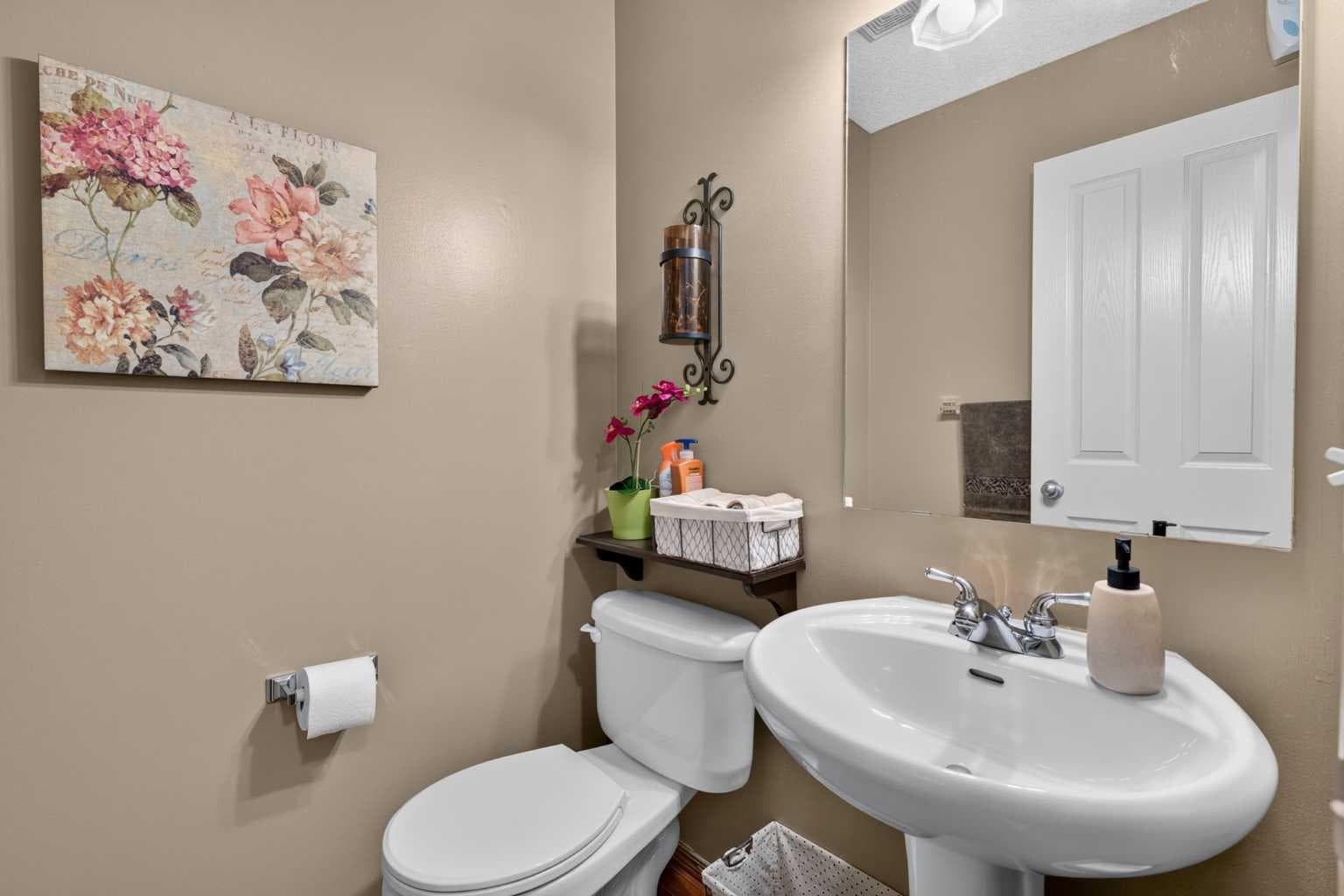 60 Tuscany Ridge Crescent NW