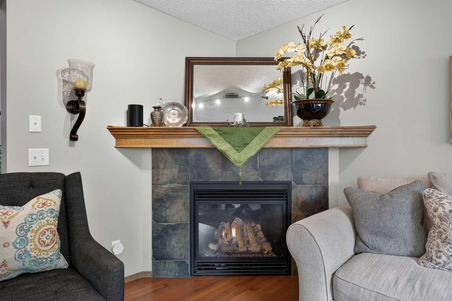 60 Tuscany Ridge Crescent NW