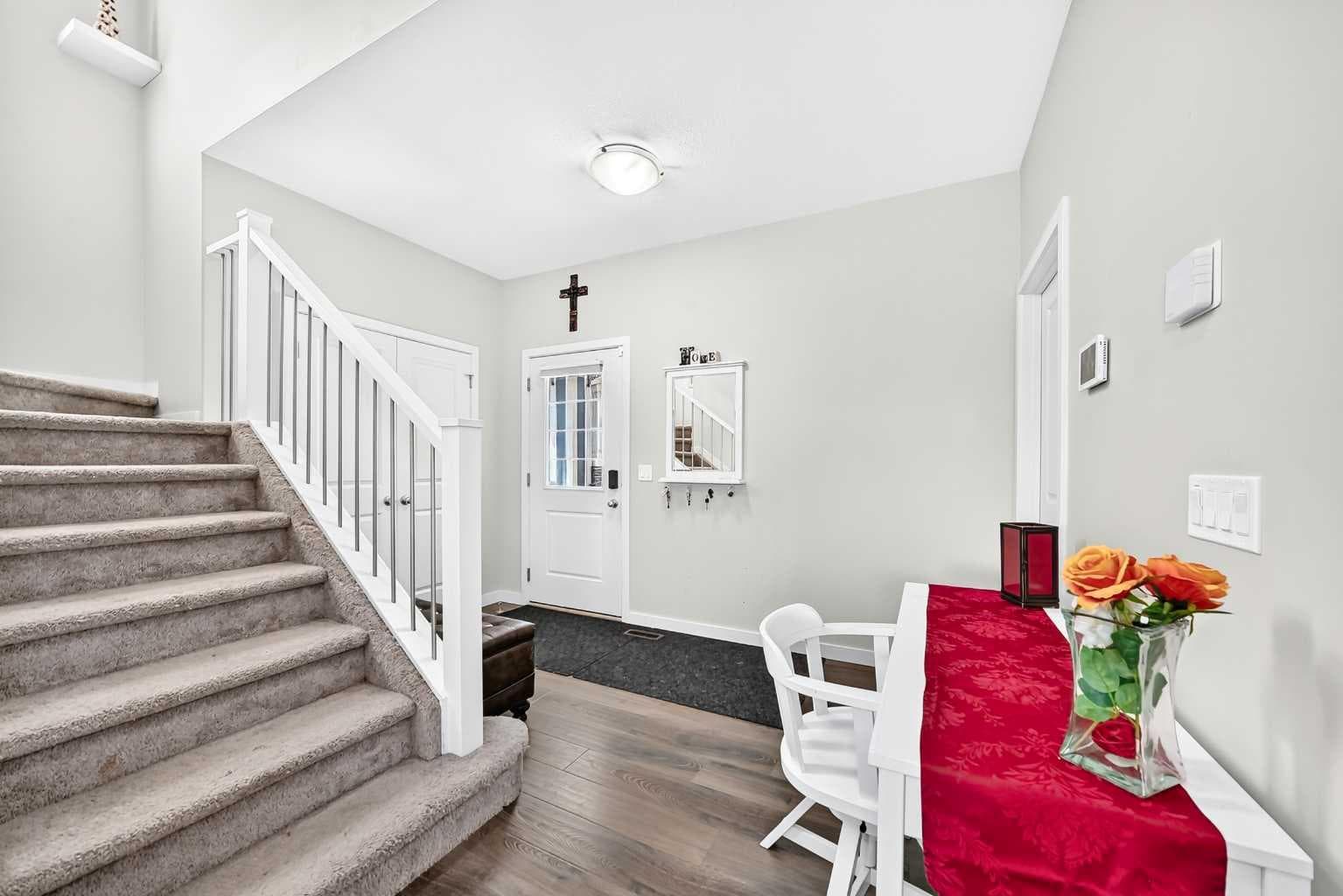 125 Bayside Loop SW