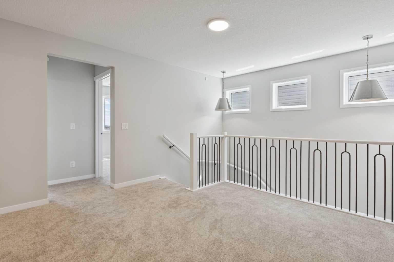374 Hotchkiss Manor SE