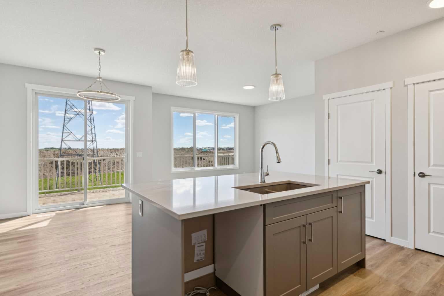 374 Hotchkiss Manor SE