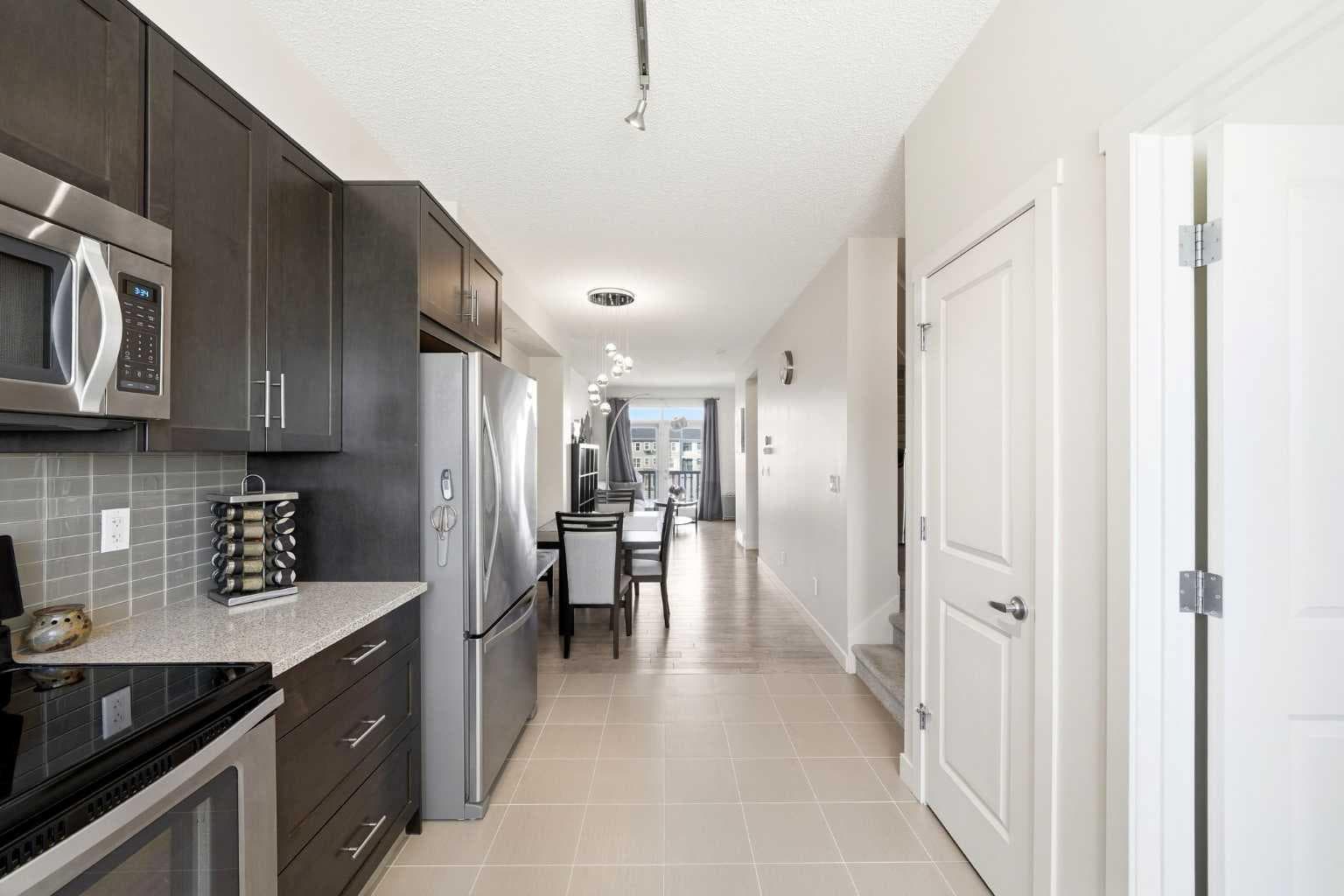 14 Nolan Hill Gate NW