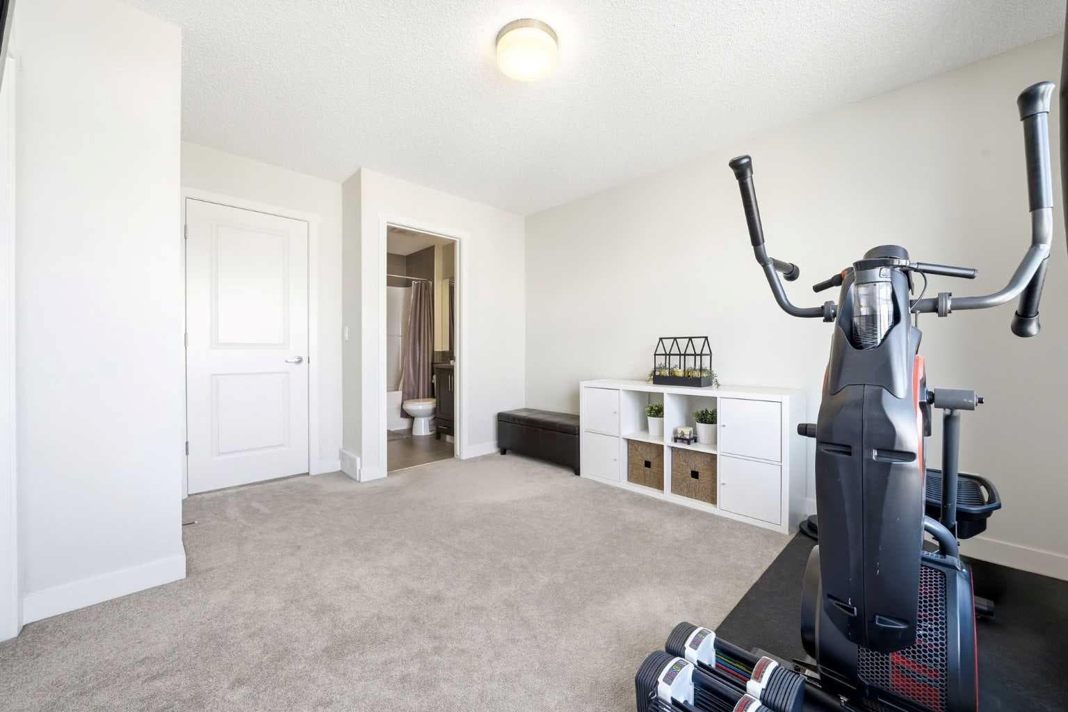 14 Nolan Hill Gate NW