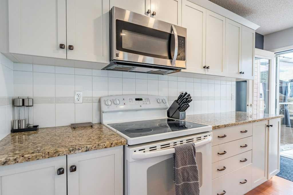 15 Windwood Grove SW