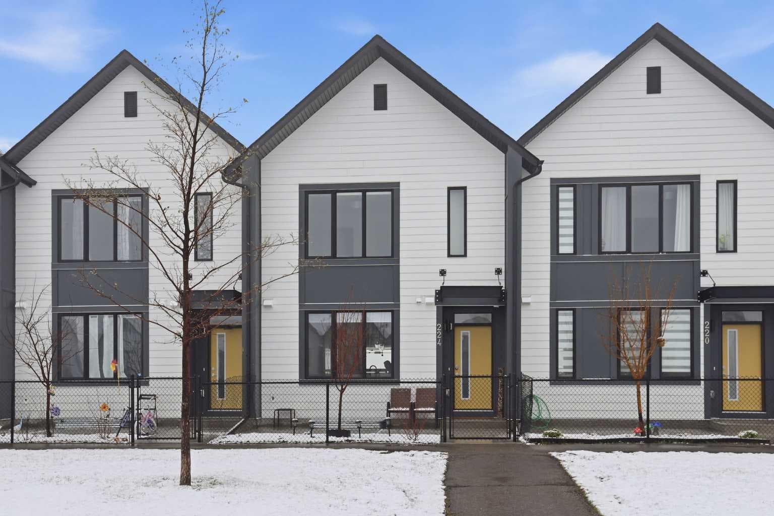 224 South Point Greenway SW