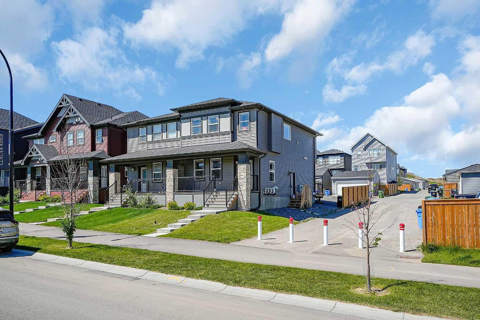 125 Edith Gate NW