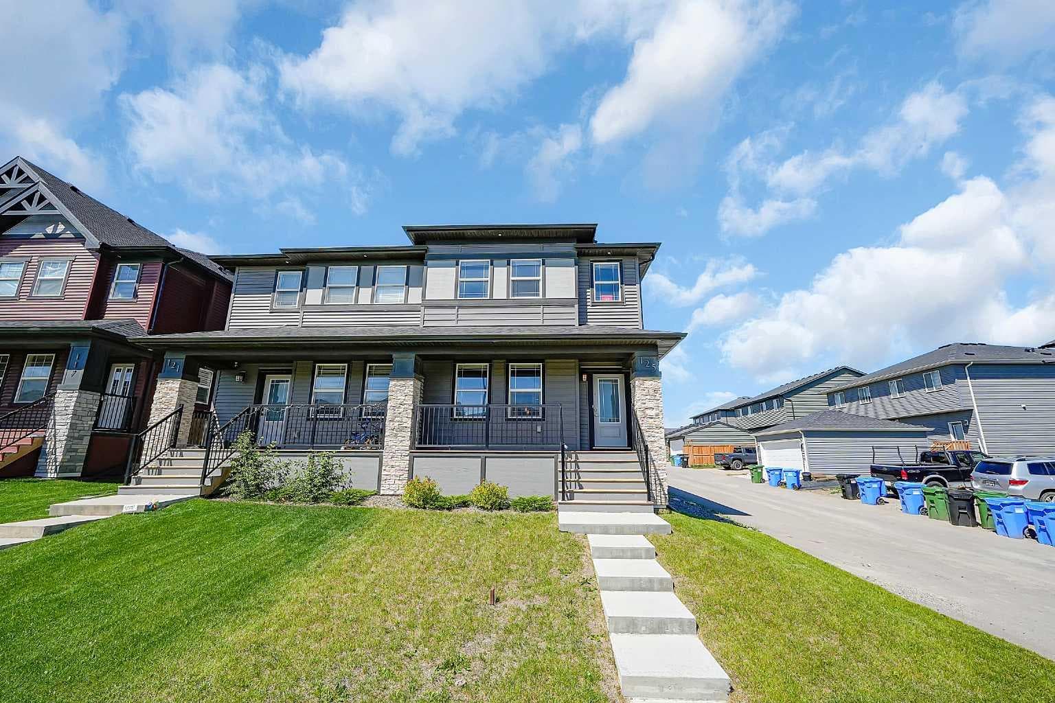125 Edith Gate NW