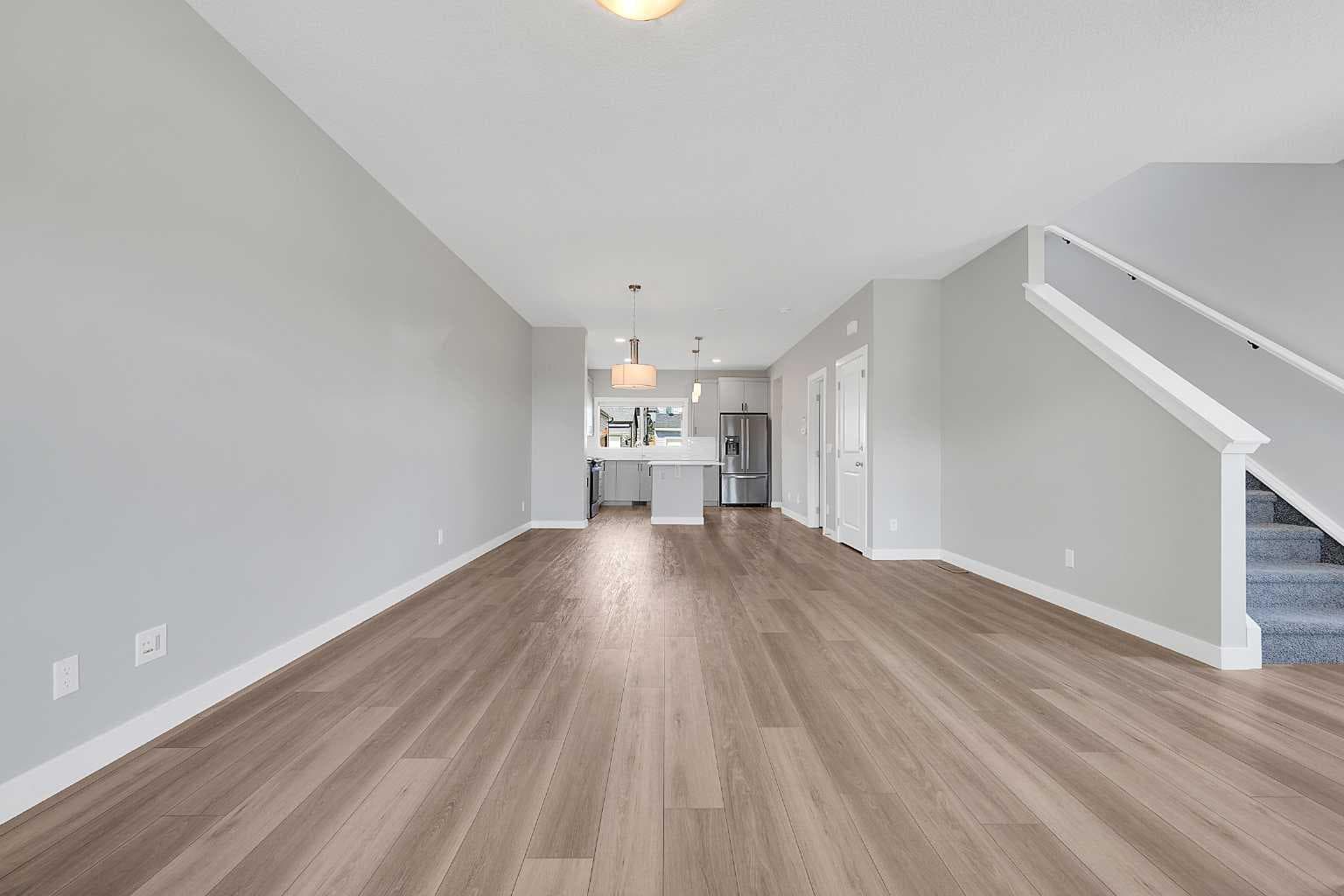 125 Edith Gate NW
