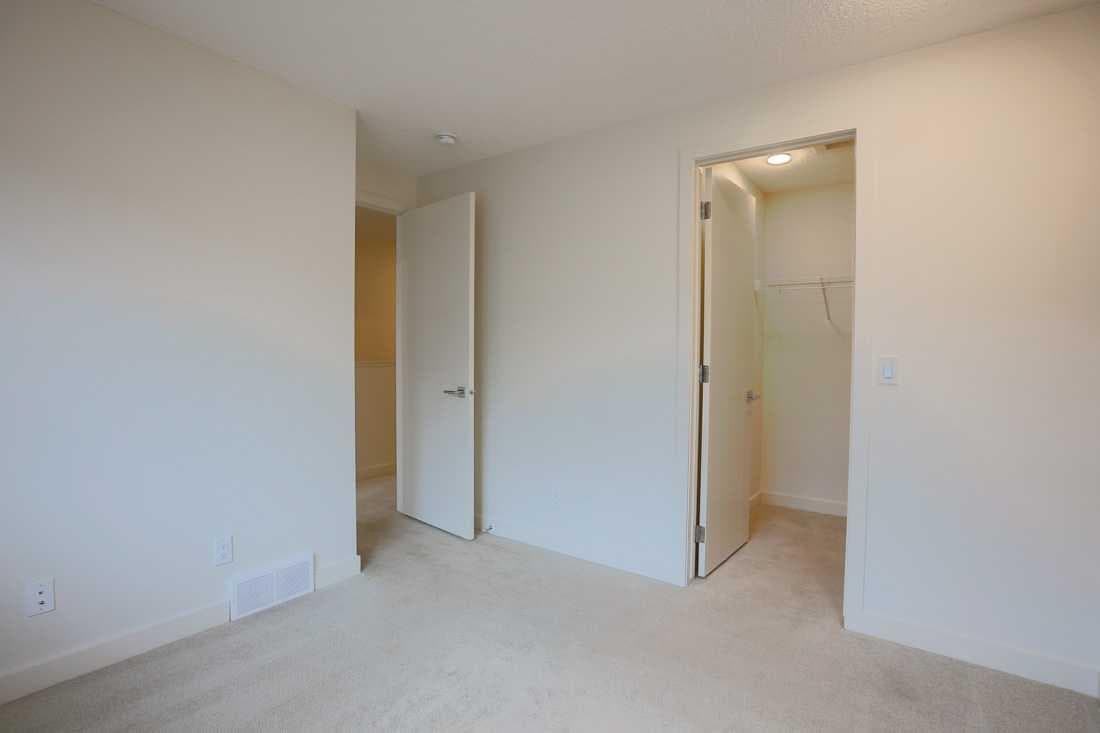 5104, 100 Walgrove Court SE