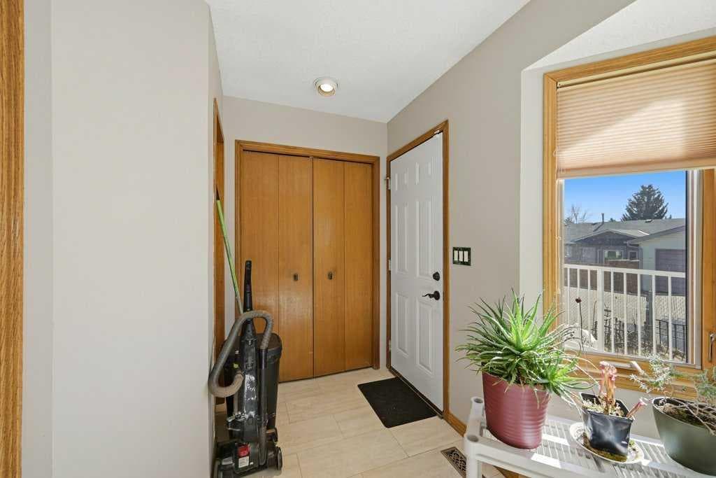 119 Macewan Meadow Way NW