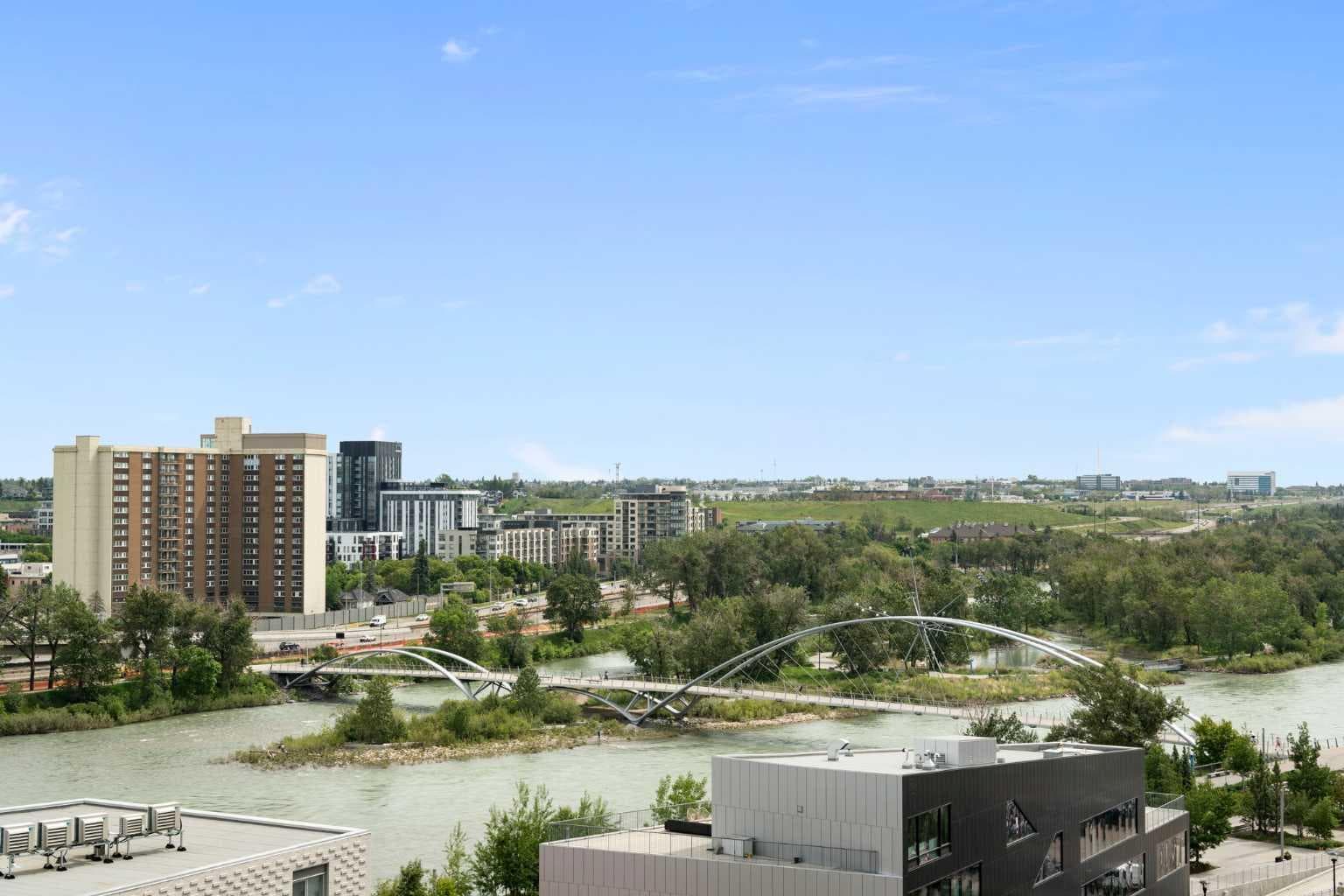 1004, 519 Riverfront Avenue SE