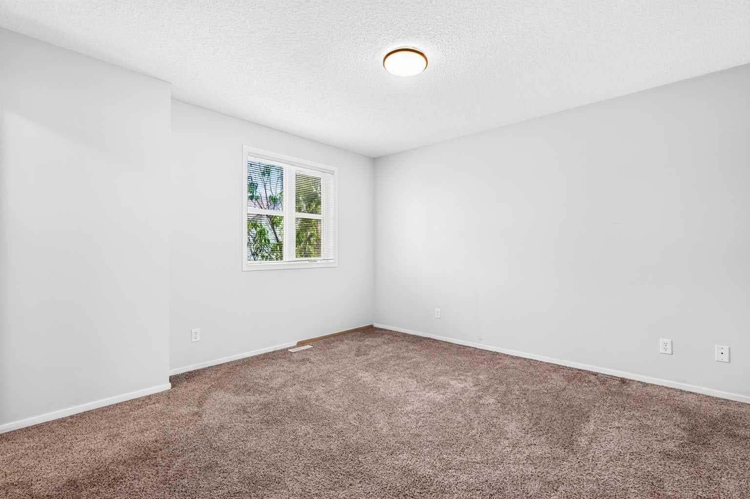 179 Copperstone Cove SE