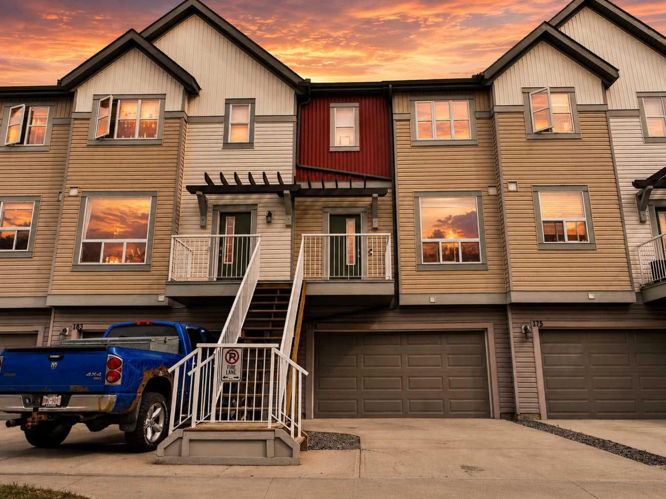179 Copperstone Cove SE