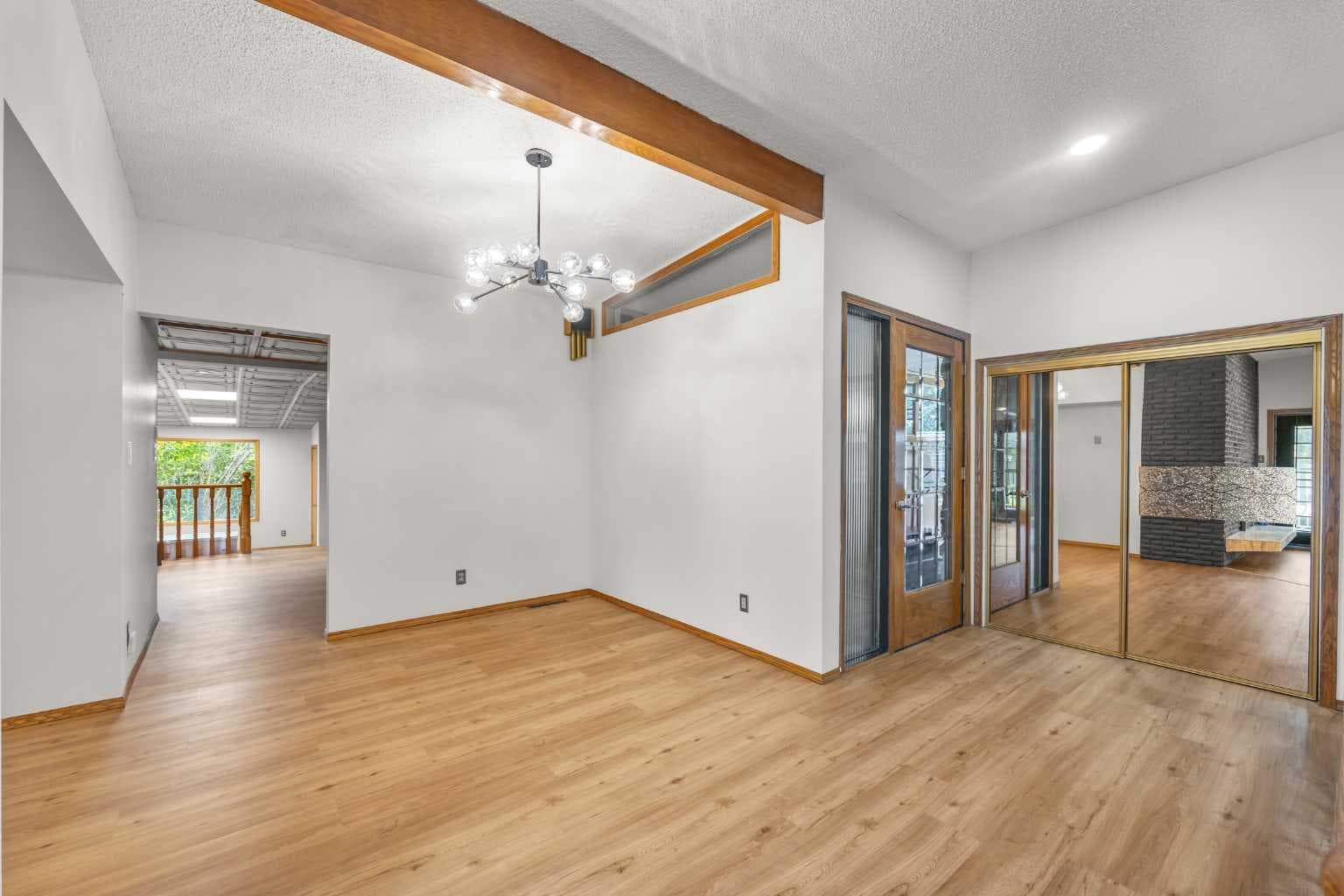 1408 104 Avenue SW