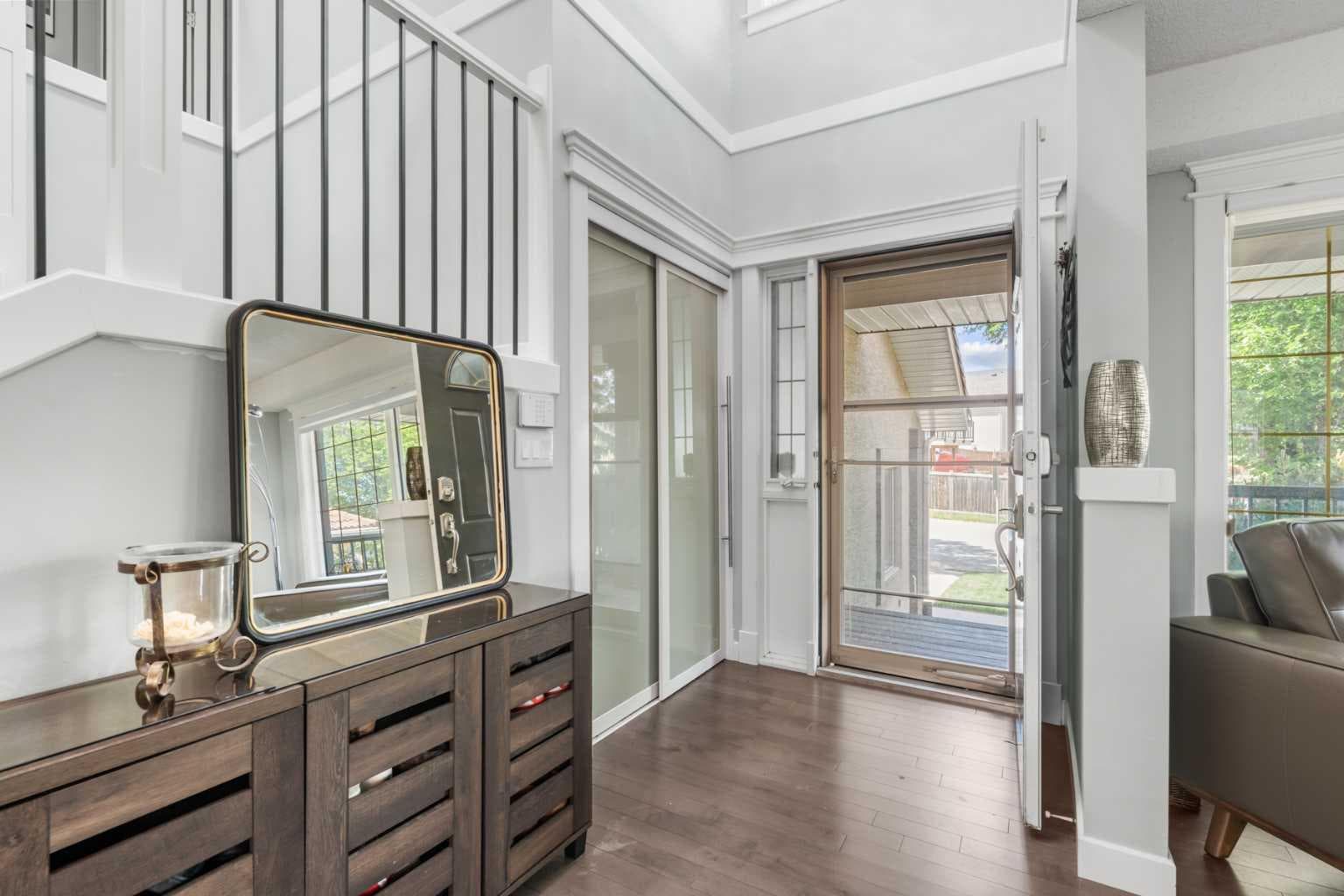 107 Edgebrook Circle NW