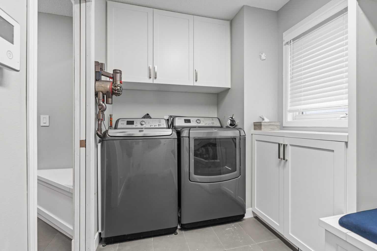 107 Edgebrook Circle NW