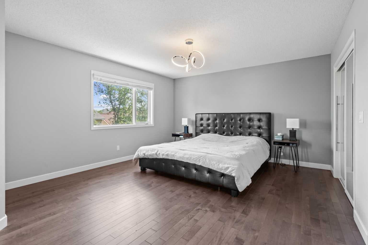 107 Edgebrook Circle NW