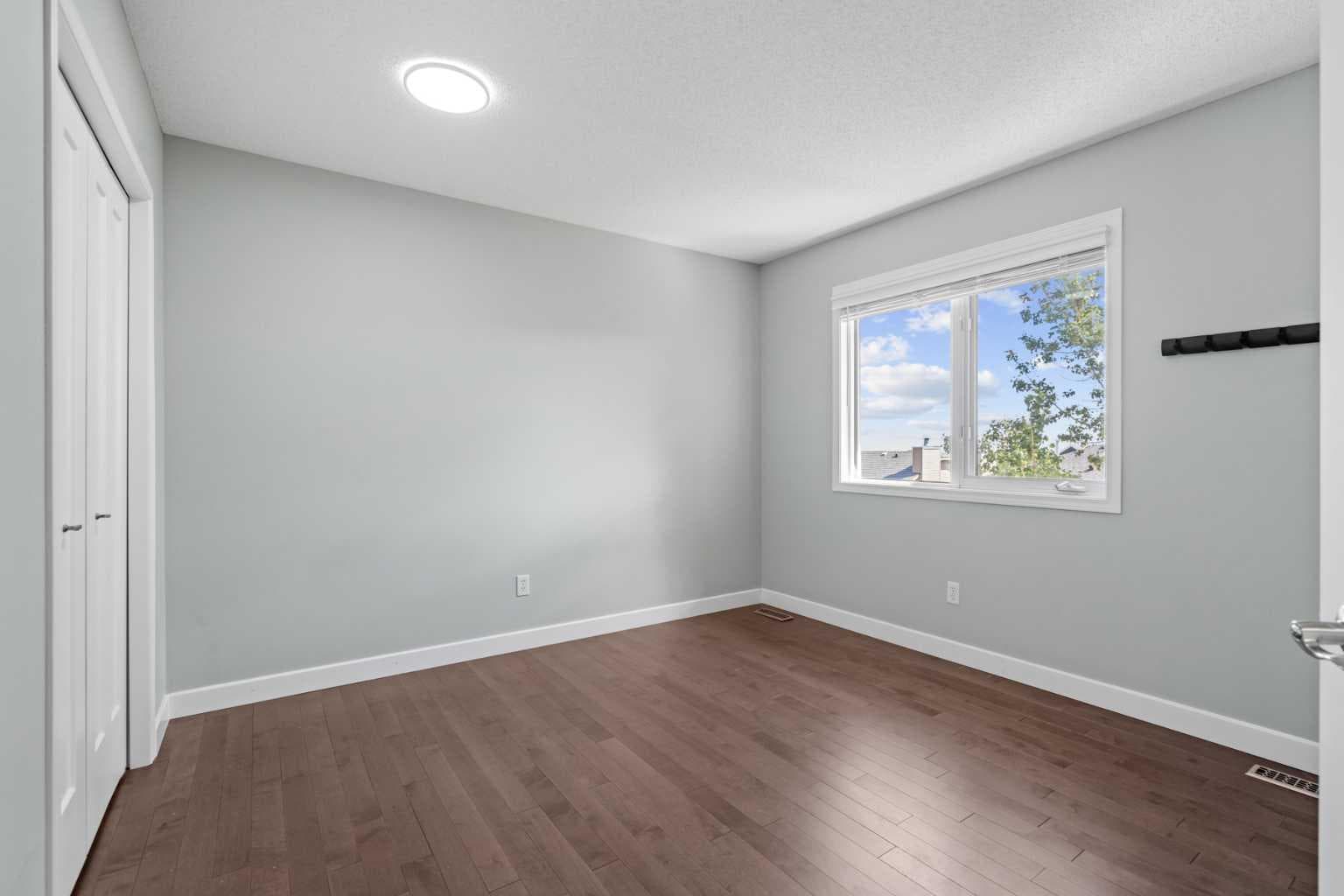 107 Edgebrook Circle NW