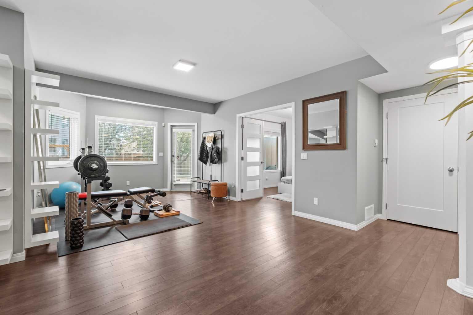 107 Edgebrook Circle NW