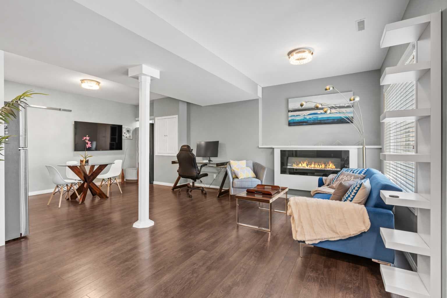 107 Edgebrook Circle NW