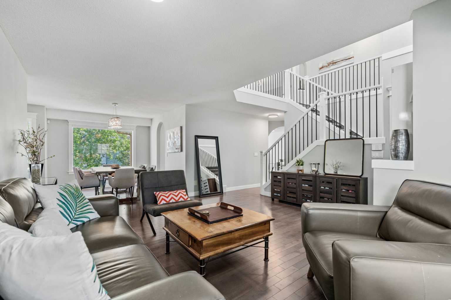 107 Edgebrook Circle NW