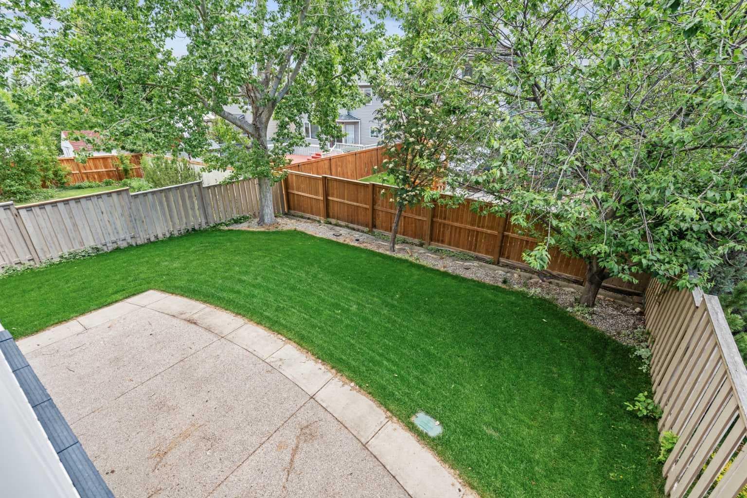107 Edgebrook Circle NW