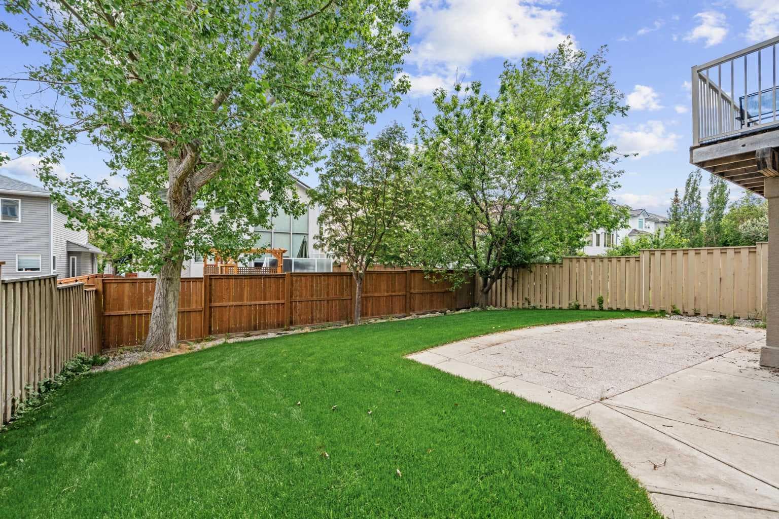 107 Edgebrook Circle NW