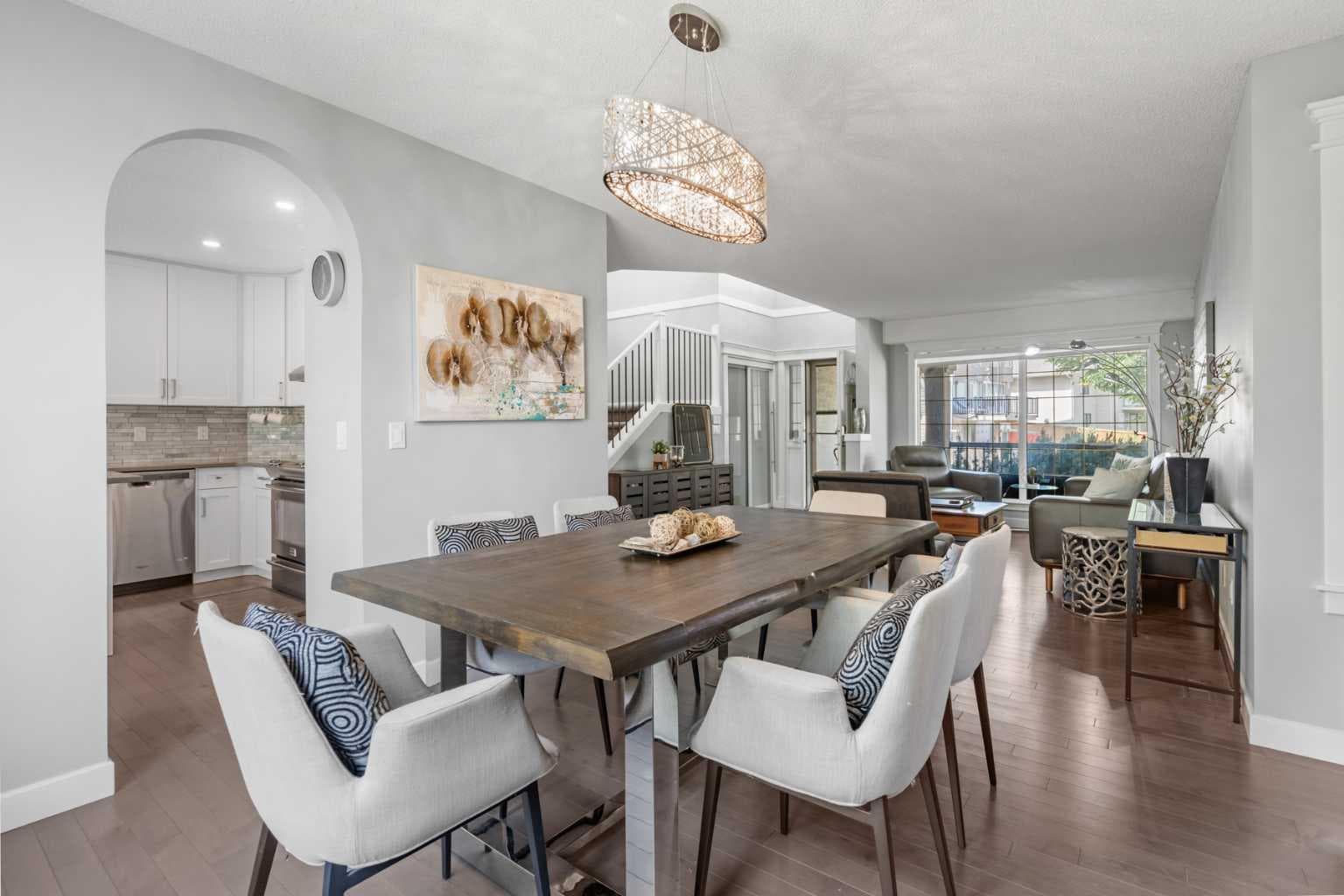 107 Edgebrook Circle NW