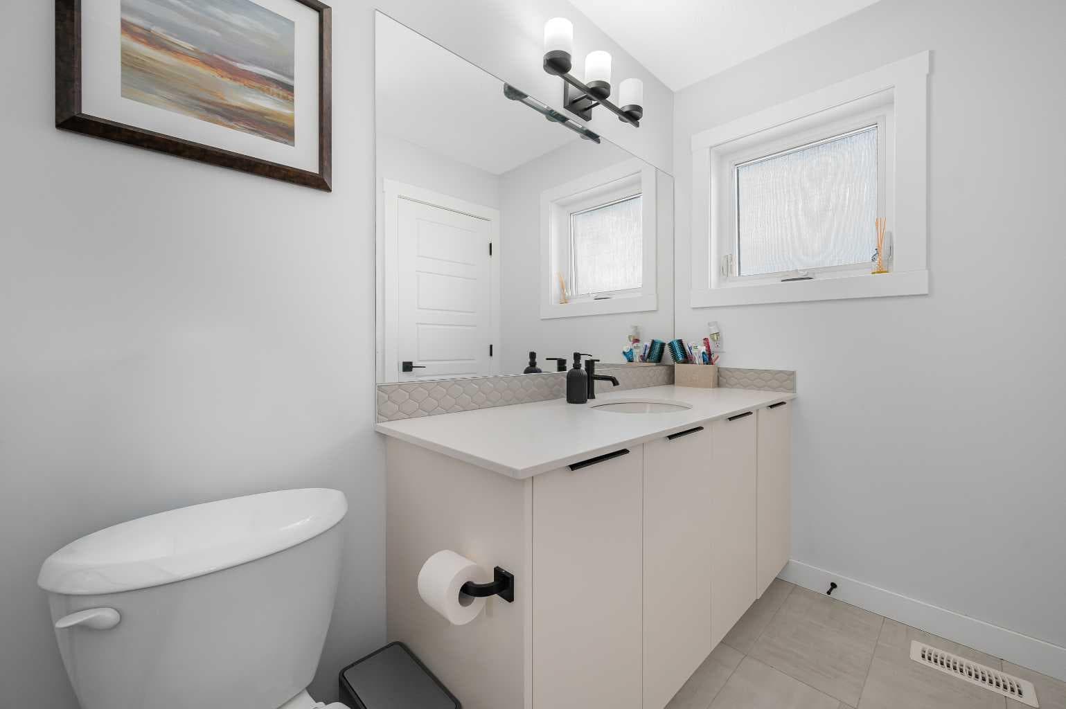 346 Edith Road NW