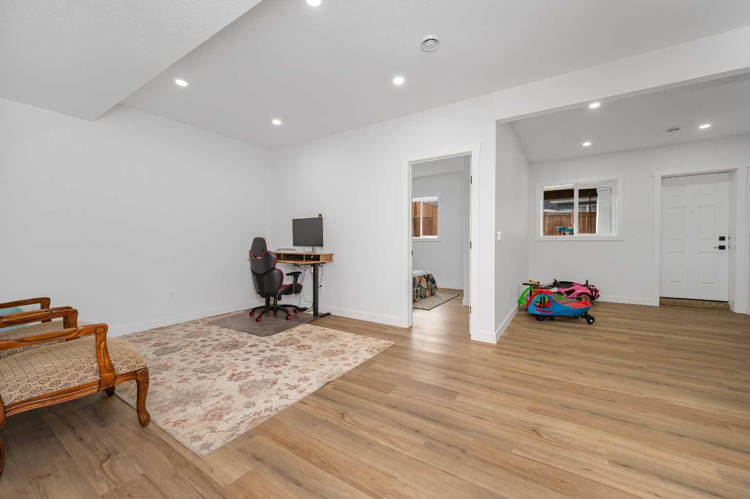 346 Edith Road NW