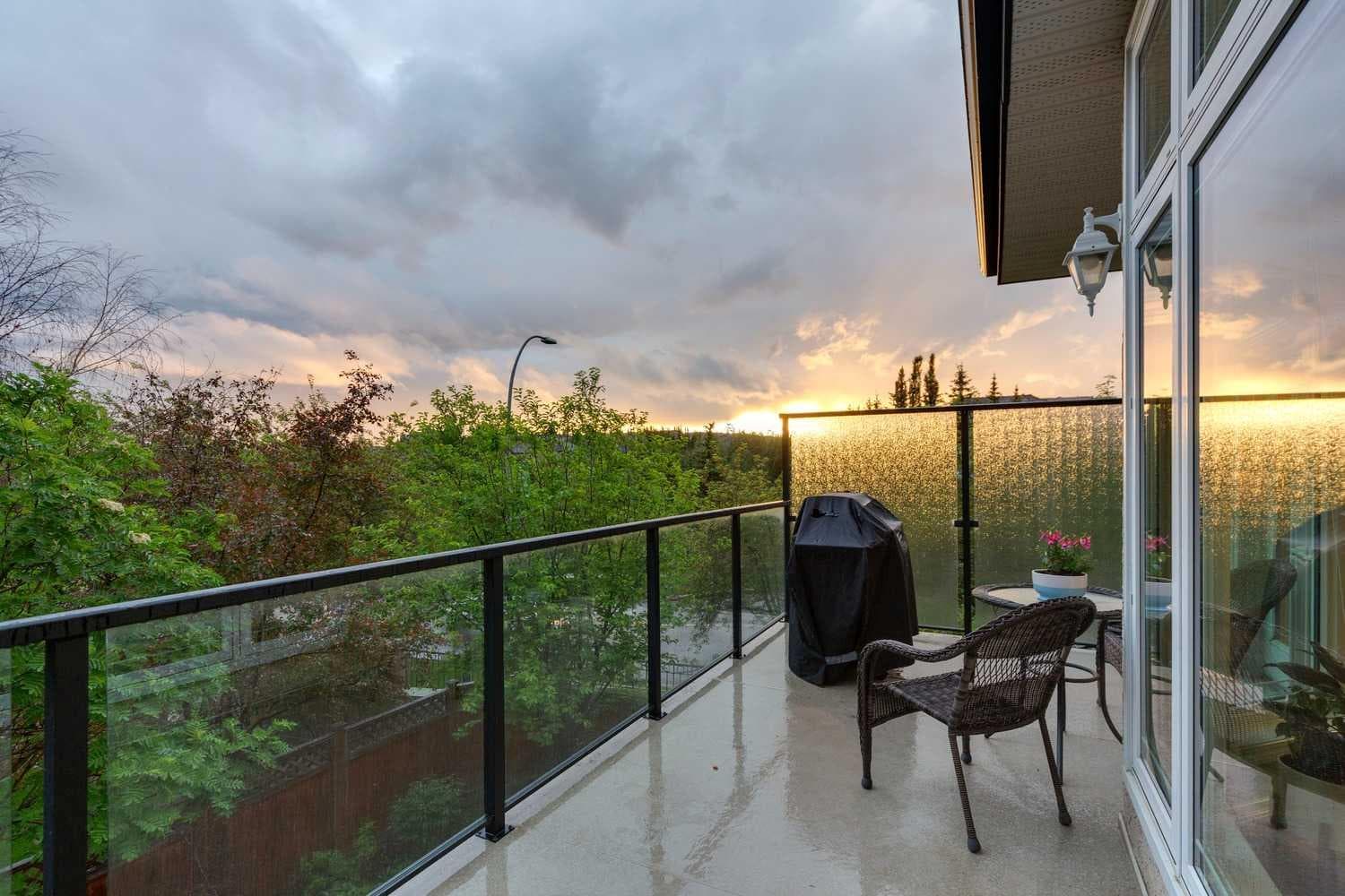 5 Royal Crest Terrace NW