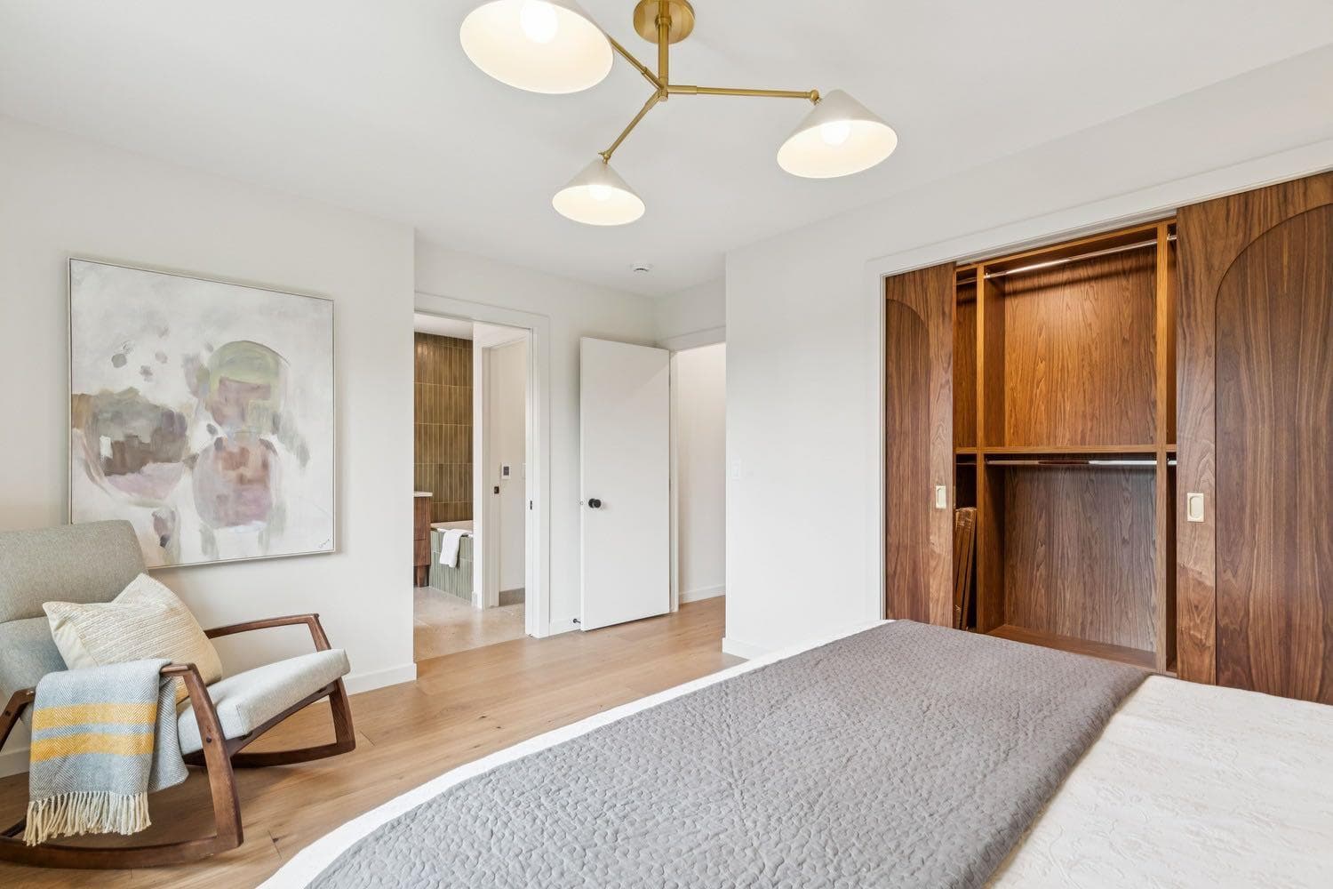 1311 Carlyle Road SW