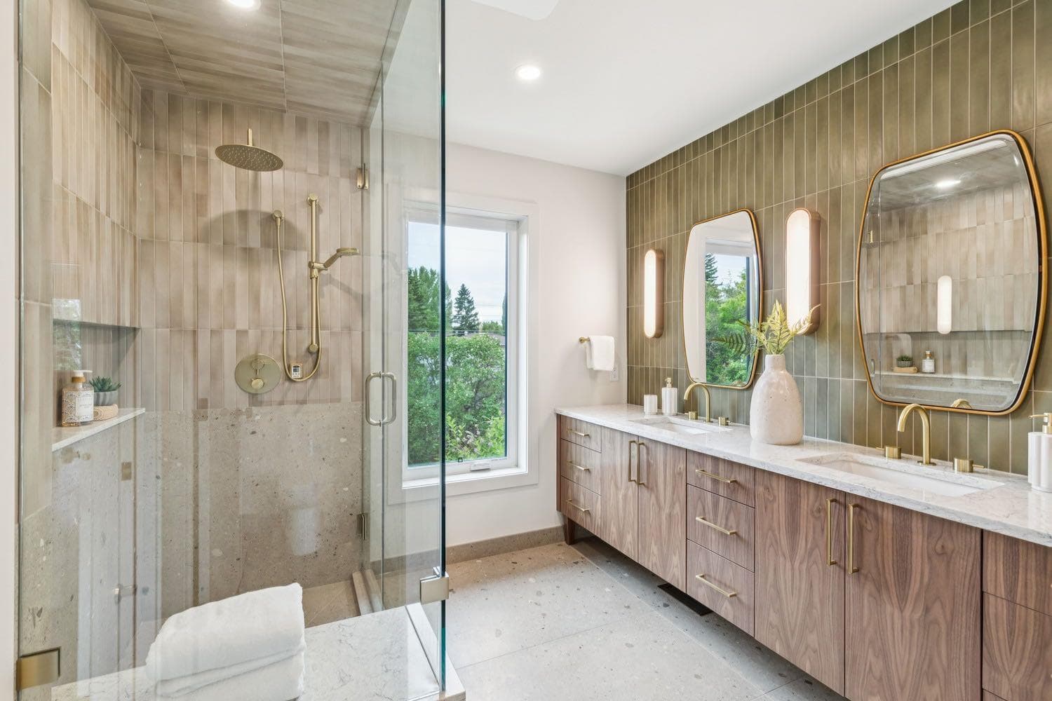 1311 Carlyle Road SW