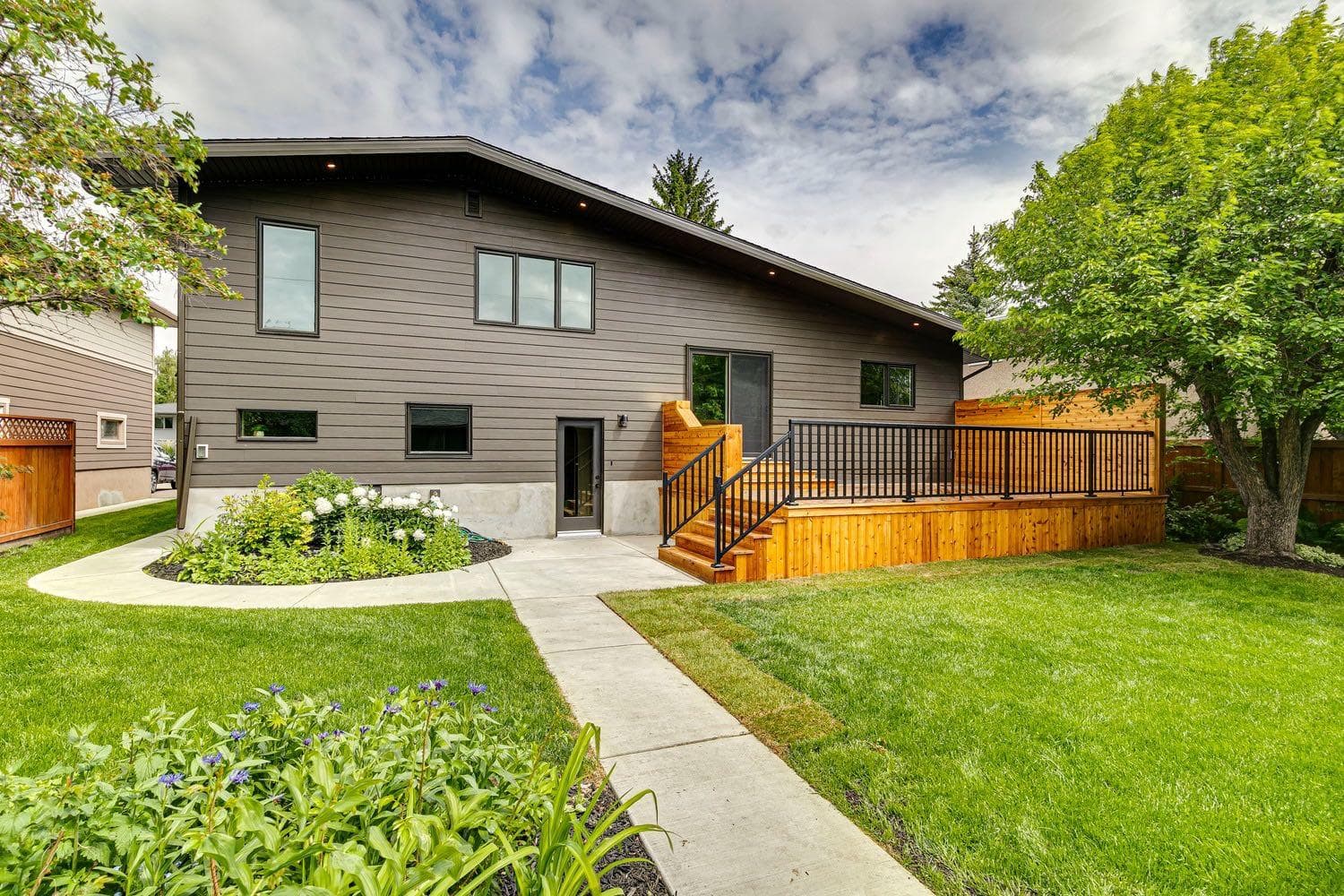 1311 Carlyle Road SW