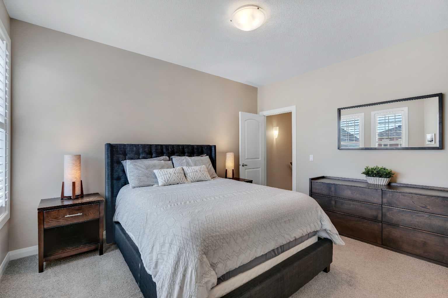 18 Evanscrest Rise NW