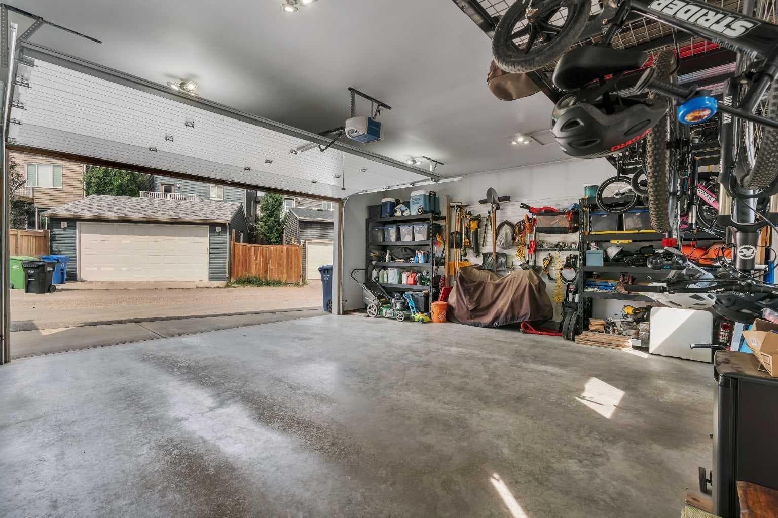 18 Evanscrest Rise NW