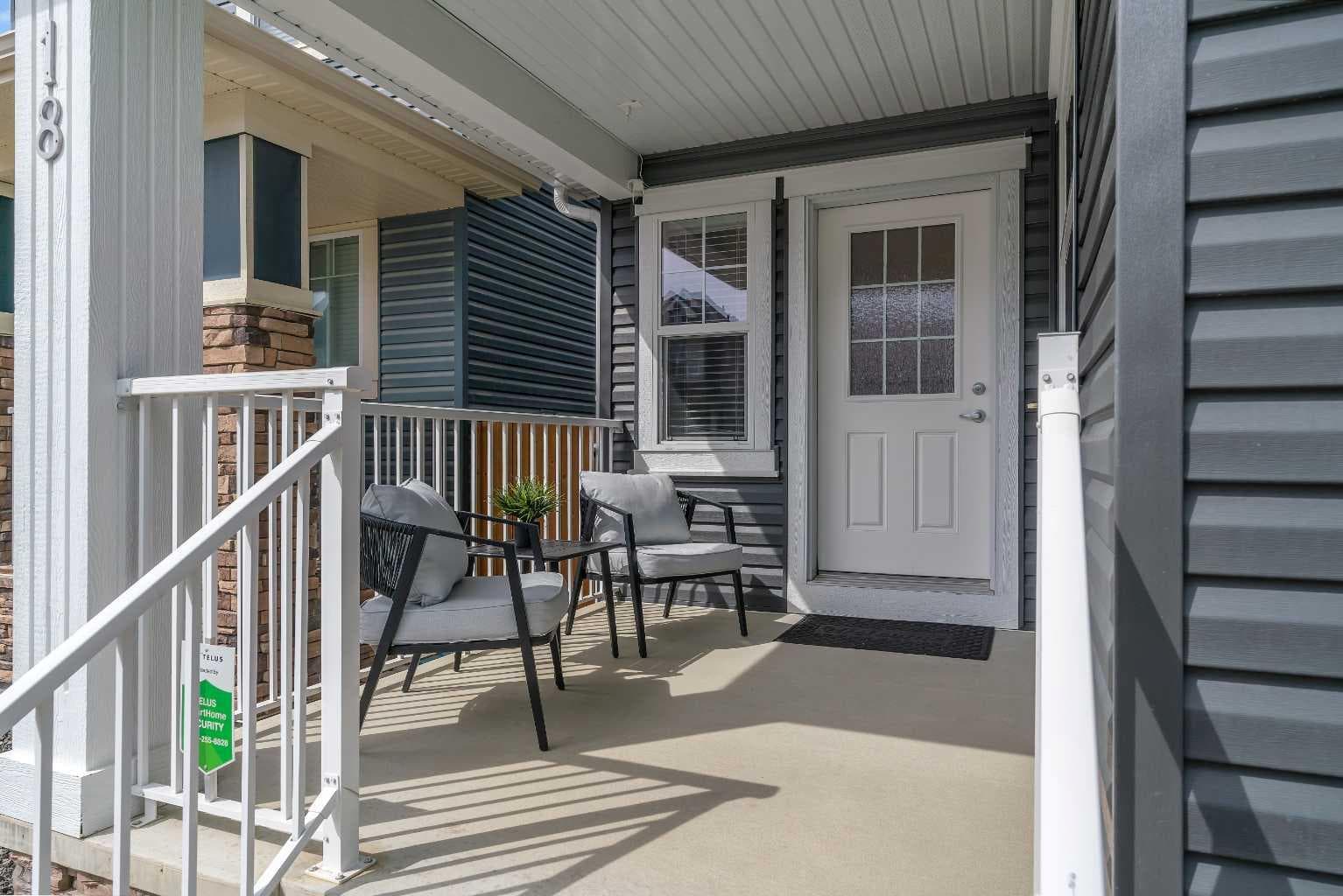 18 Evanscrest Rise NW