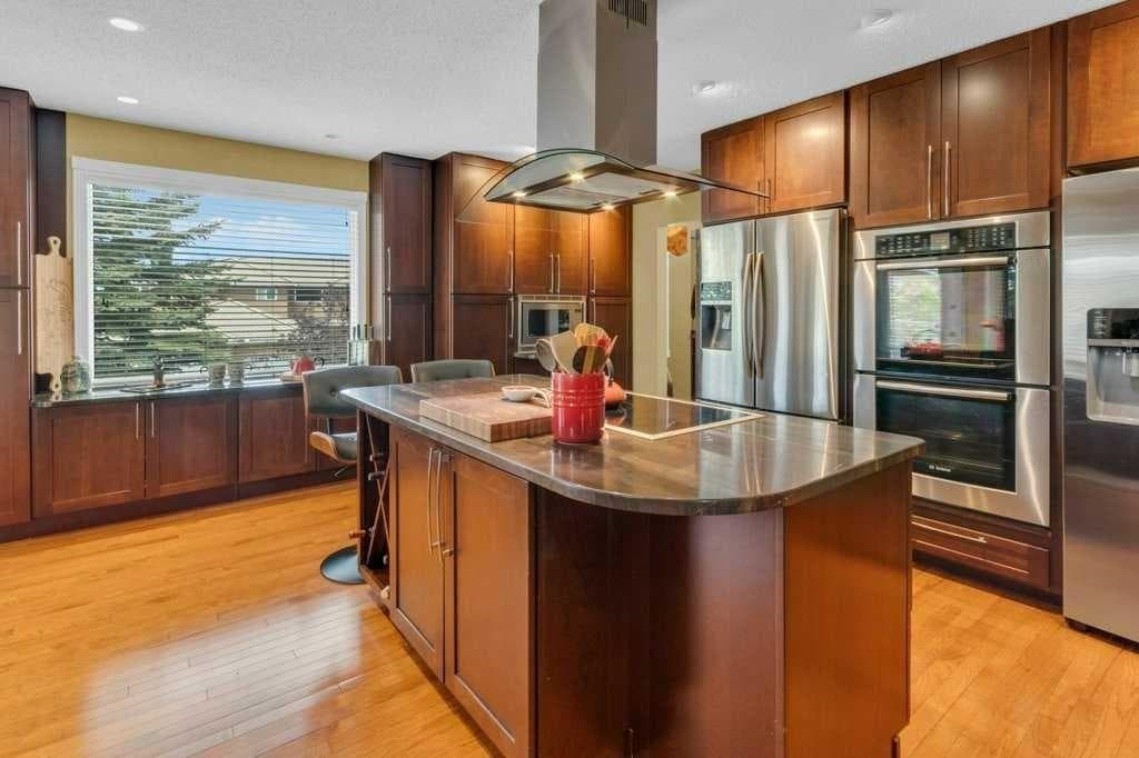 63 Edenstone Way NW