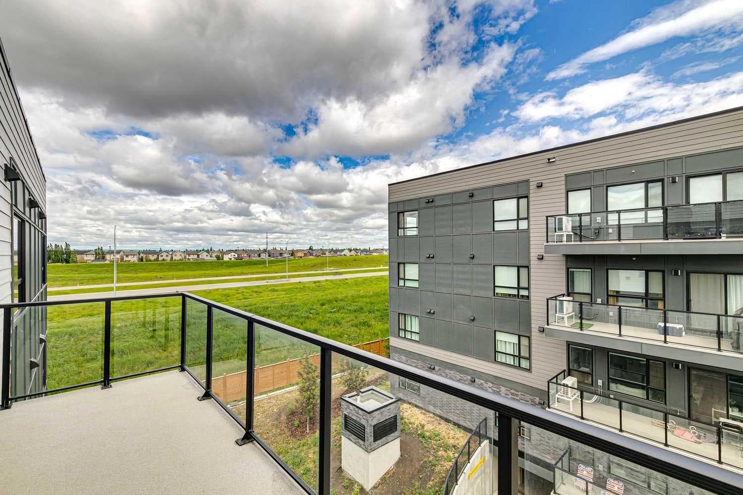 5403, 20295 Seton Way SE