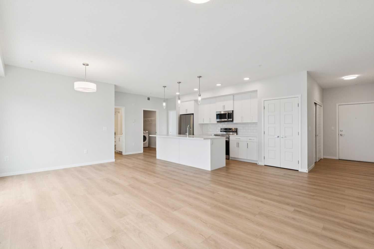 5403, 20295 Seton Way SE