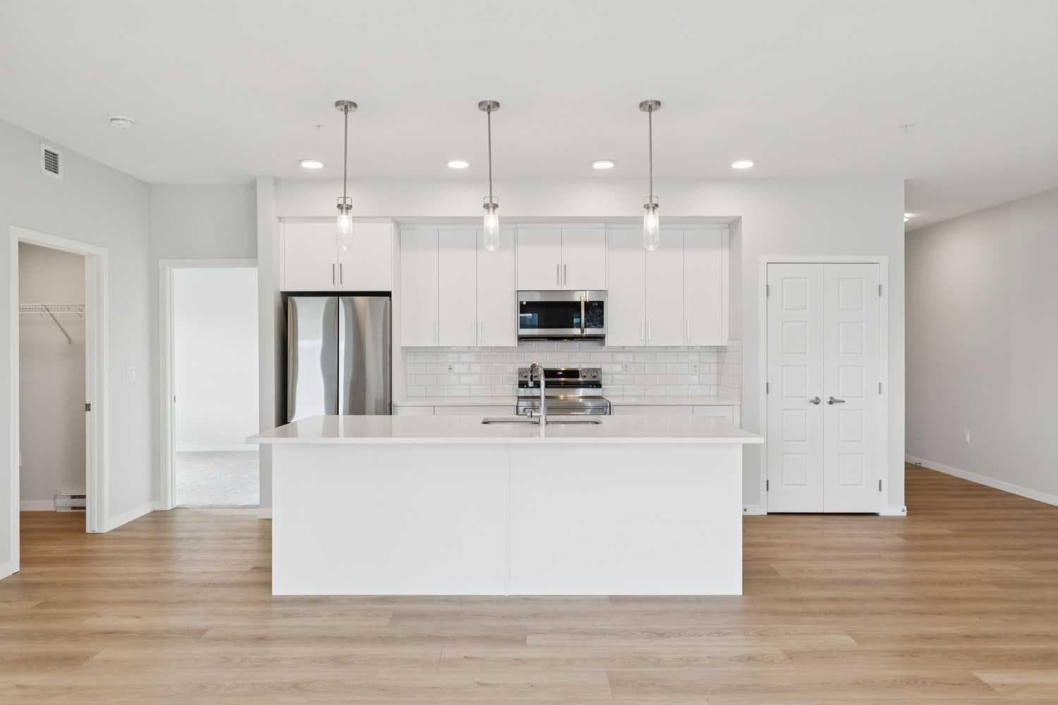5403, 20295 Seton Way SE