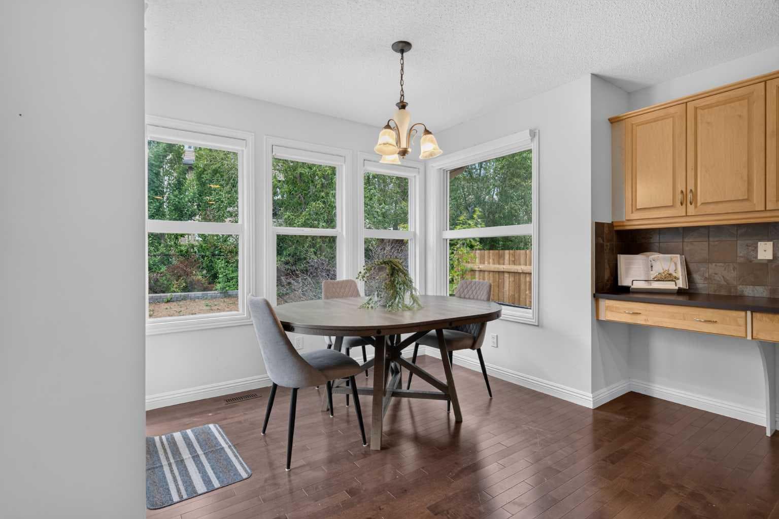 29 Sunset Close 