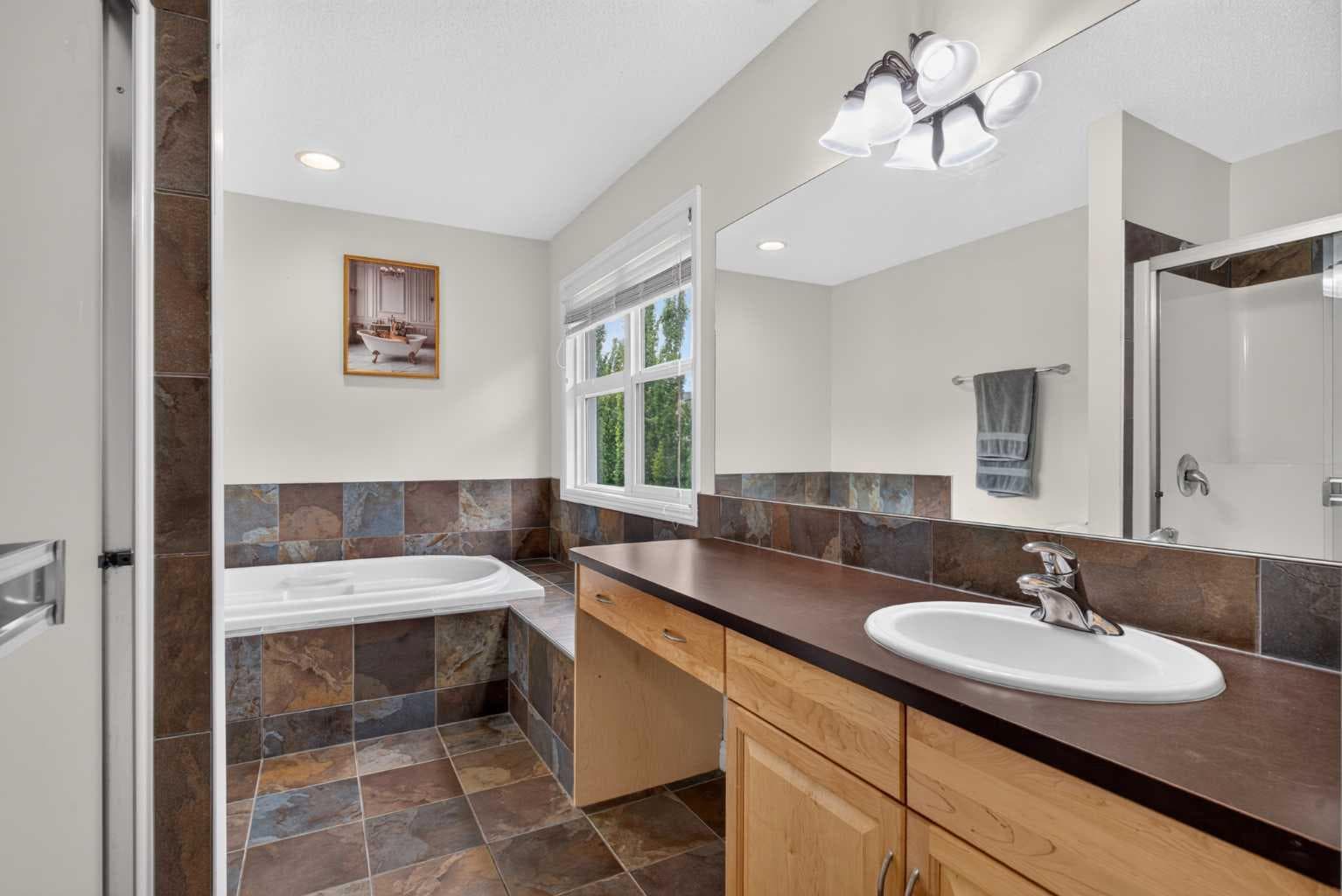 29 Sunset Close 