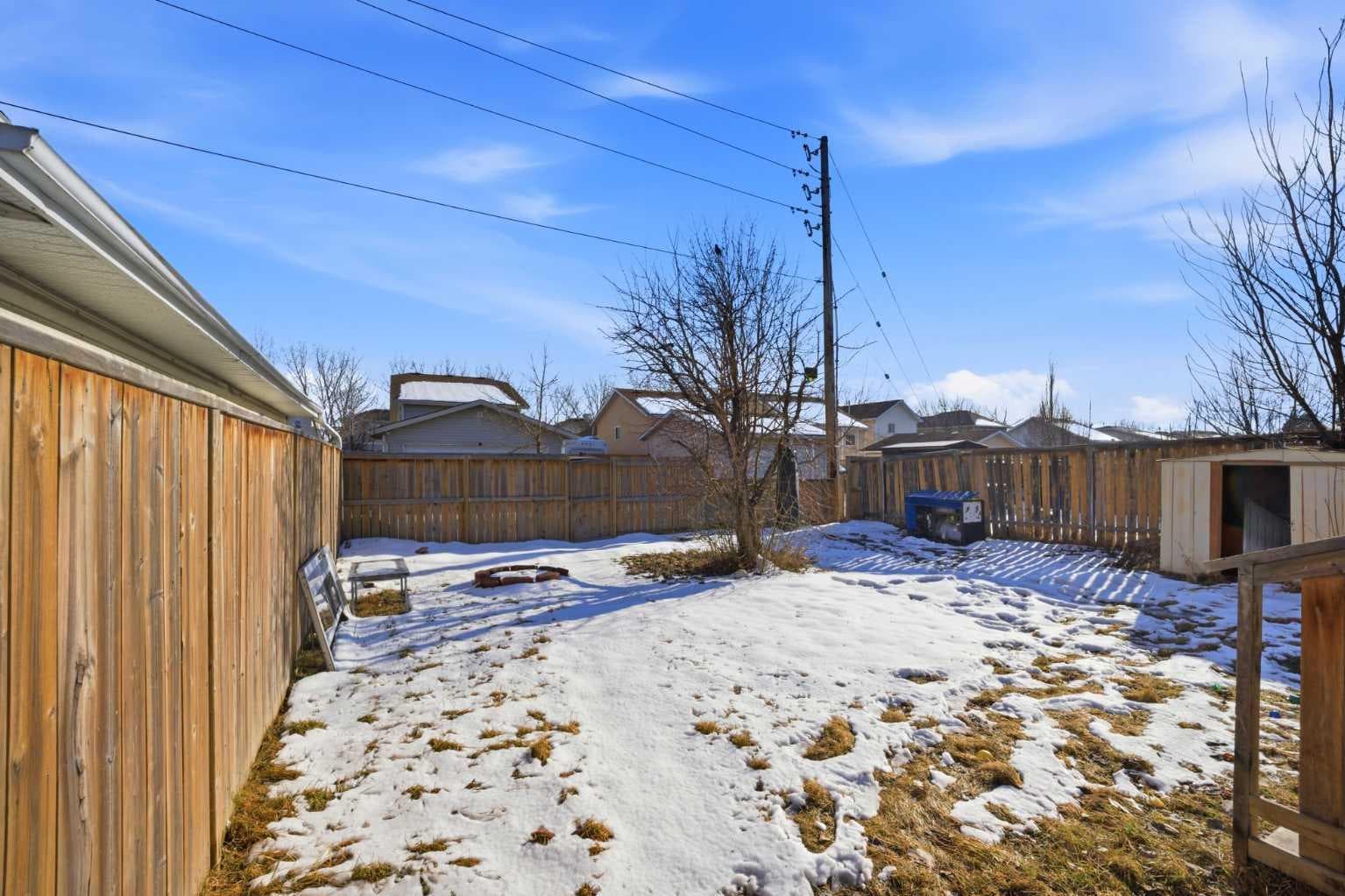 19 Appletree Close SE