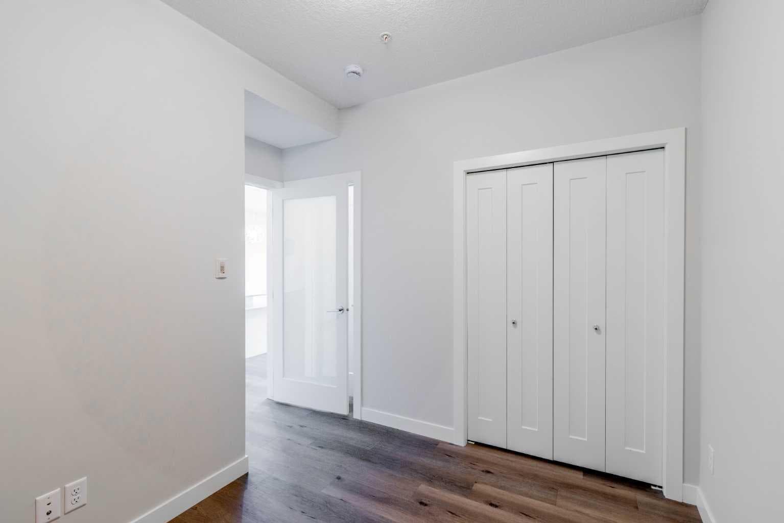 111, 300 Auburn Meadows Common SE
