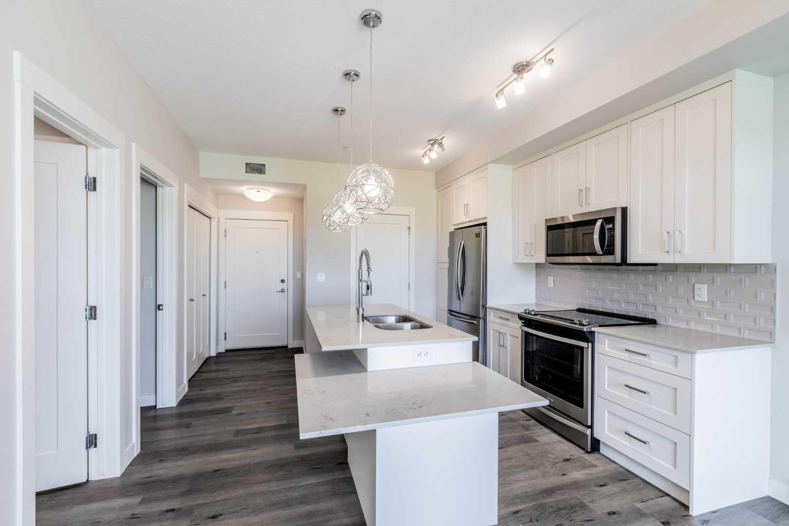 111, 300 Auburn Meadows Common SE