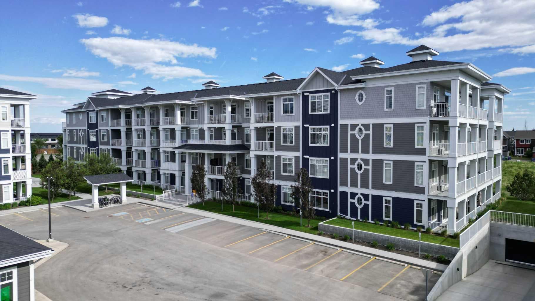 111, 300 Auburn Meadows Common SE
