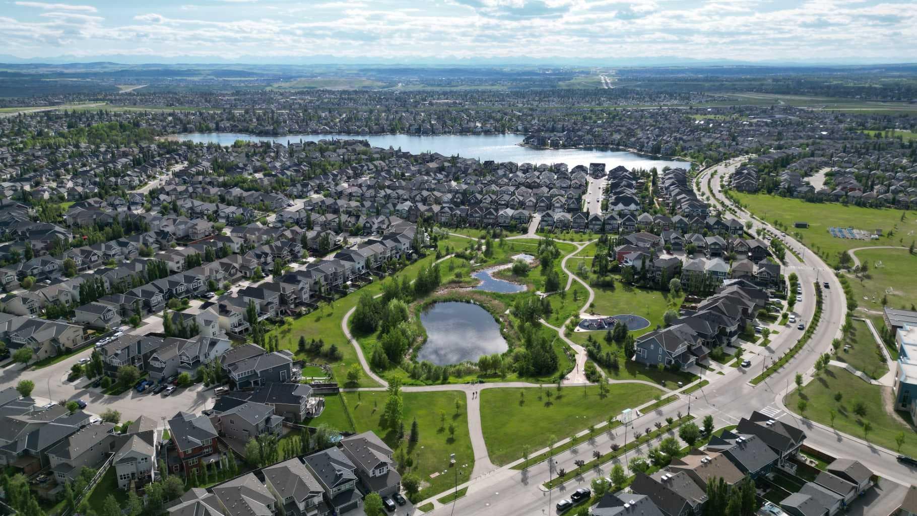 111, 300 Auburn Meadows Common SE